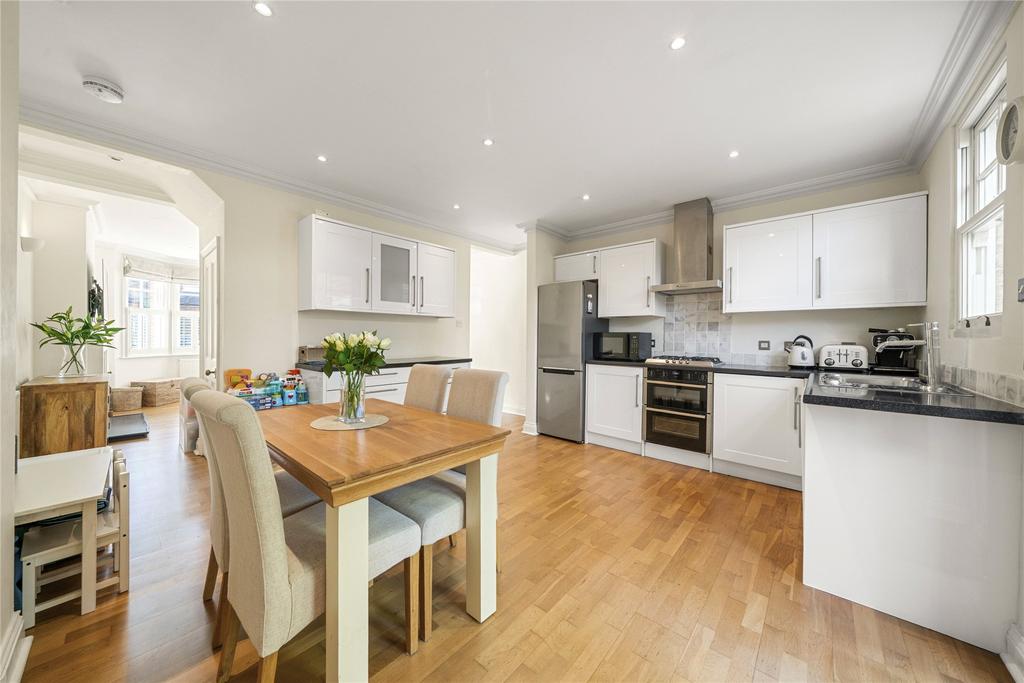 Kithcen/Dining Room
