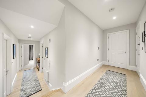 undefined, The Avenue, Surbiton, KT5