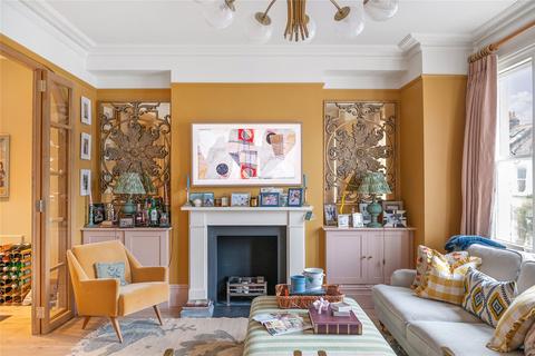3 bedroom flat for sale, Kyrle Road, Wandsworth, London, SW11