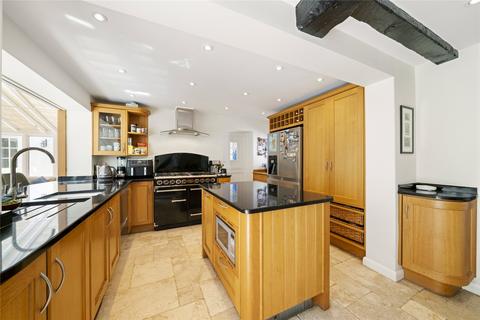 undefined, Halliford Road, Shepperton, Surrey, TW17