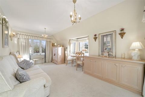 2 bedroom flat for sale, St Martins Mews, Pyrford, Surrey, GU22