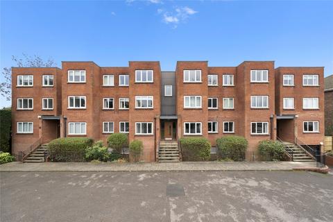 2 bedroom flat for sale, Oakhill Gardens, Oatlands Drive, Weybridge, KT13