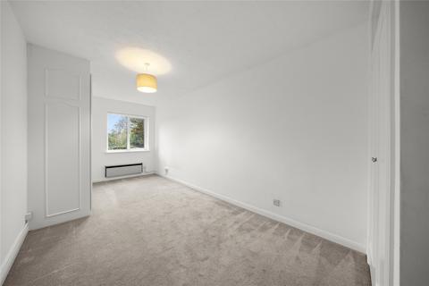 2 bedroom flat for sale, Oakhill Gardens, Oatlands Drive, Weybridge, KT13