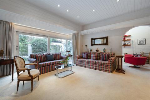 undefined, Parkside Gardens, London, SW19