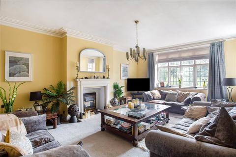 4 bedroom flat for sale, Wildcroft Road, London, SW15