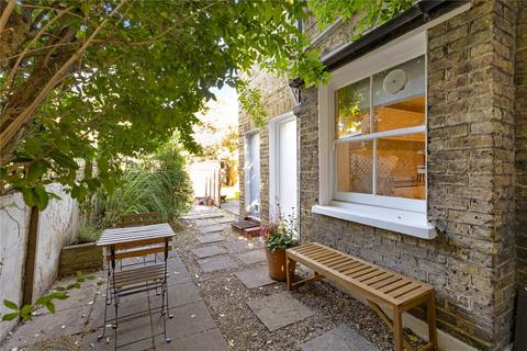 1 bedroom flat for sale, Ridley Road, Wimbledon, London, SW19