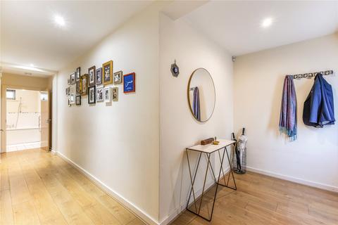 2 bedroom flat for sale, Warwick House, 69 Worple Road, London, SW19
