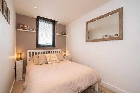 2 bedroom apartment to rent, Corner Hall, Windsor Court Corner Hall, HP3