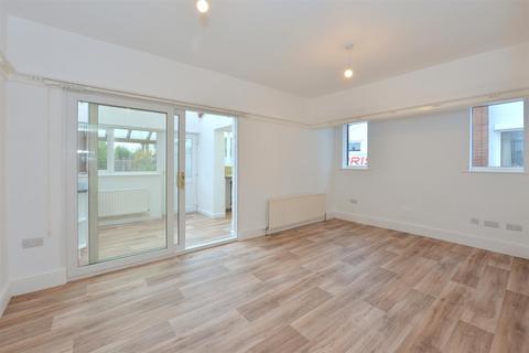 3 bedroom semi-detached house for sale, Sundorne Road, Sundorne, Shrewsbury