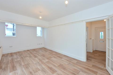 3 bedroom semi-detached house for sale, Sundorne Road, Sundorne, Shrewsbury