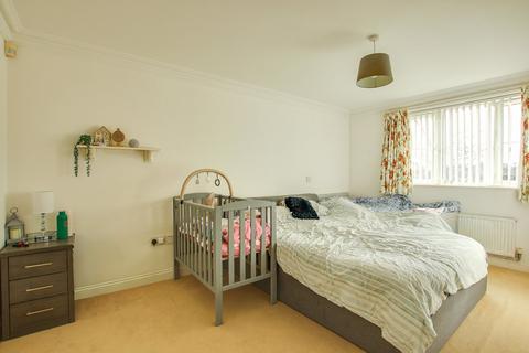 2 bedroom apartment for sale, Fernhill Lane, New Milton, BH25