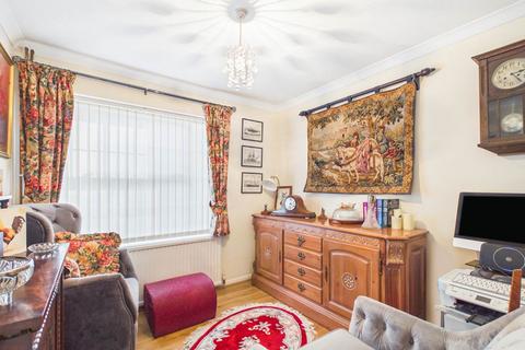 4 bedroom detached house for sale, Barnett Way, Bierton