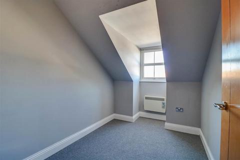 2 bedroom apartment for sale, Forge Way, Southend-on-sea, SS1