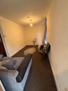 Bedsit to rent, Princess Street, Blackpool FY1