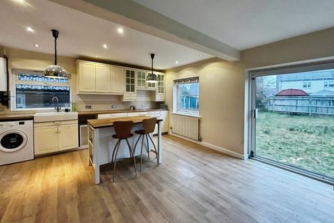3 bedroom detached house to rent, Draycott Road, Abingdon OX13