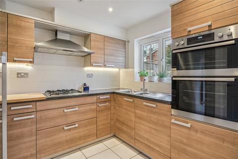 4 bedroom semi-detached house for sale, Groves Way, Chesham, Buckinghamshire, HP5