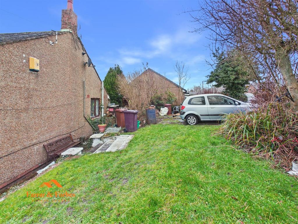 CAM03956 G0-PR0211-STILL012.jpg