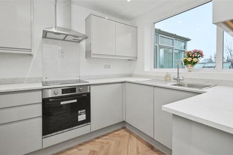 3 bedroom detached house for sale, Leeds Road, Rothwell, Leeds, West Yorkshire