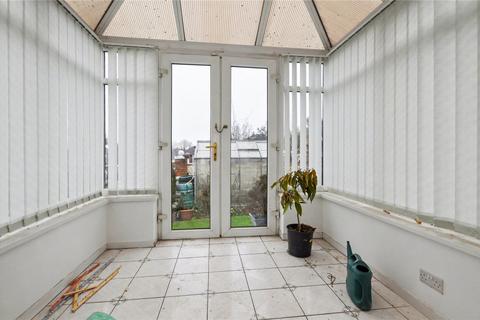 3 bedroom detached house for sale, Leeds Road, Rothwell, Leeds, West Yorkshire