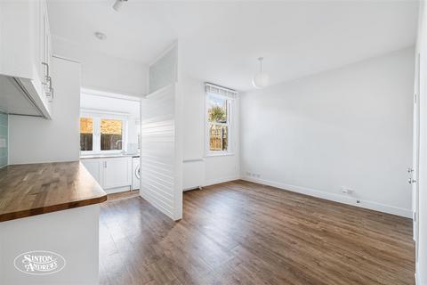 undefined, Balfour Road, Northfields