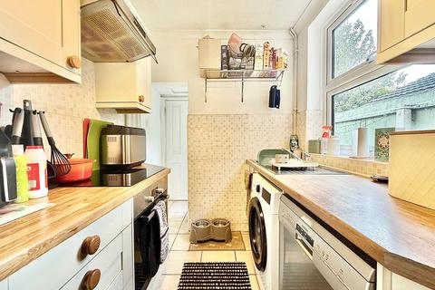 2 bedroom terraced house for sale, Hutland Road, Ipswich IP4