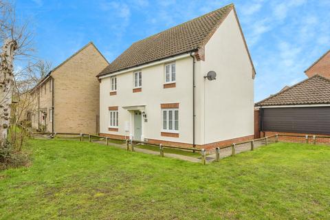 Stirling Road, Carbrooke, Thetford, Norfolk, IP25