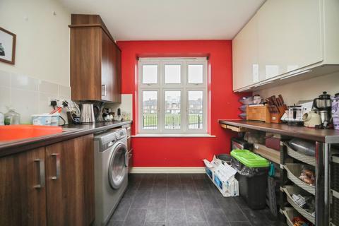 3 bedroom terraced house for sale, Lancaster Avenue, Carbrooke, Thetford, Norfolk, IP25