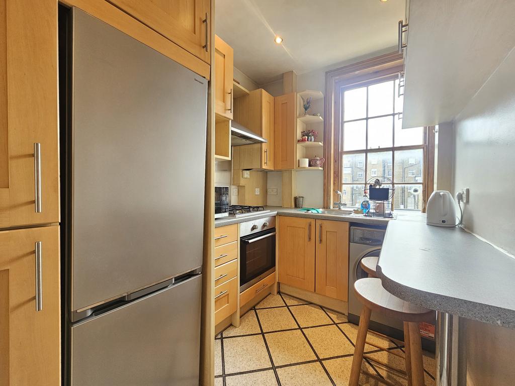 1 bed flat to rent Spring Street, Paddington W2 3