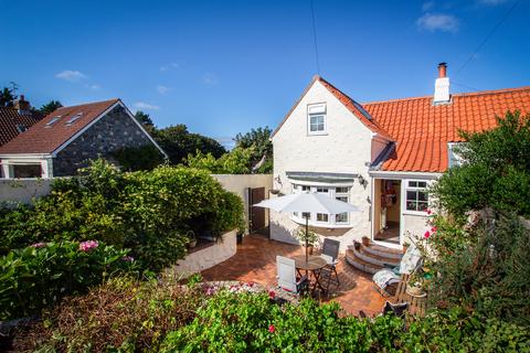 undefined, 2, Newfield Cottages, St Peter Port, Guernsey, GY1
