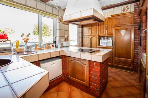 undefined, 2, Newfield Cottages, St Peter Port, Guernsey, GY1
