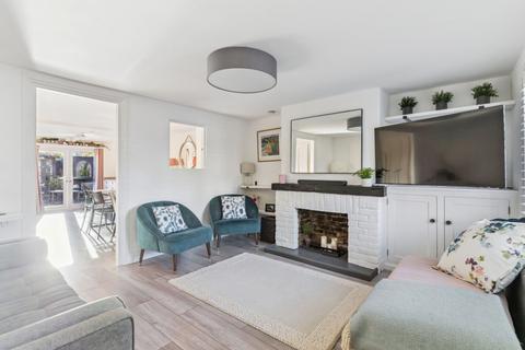 undefined, Church End, Redbourn, AL3