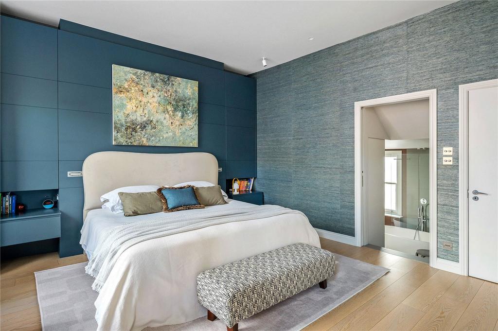 Principal Bedroom