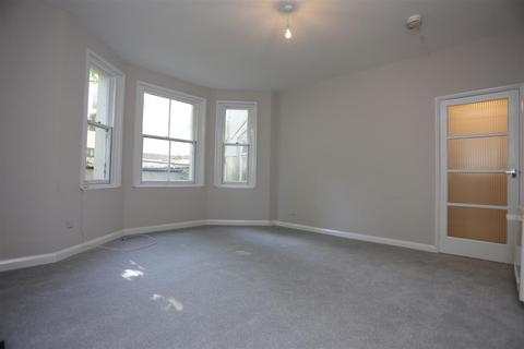 Studio to rent, Ventnor Villas, Hove