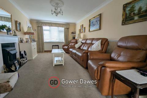 undefined, Wokindon Road, Chadwell St.Mary