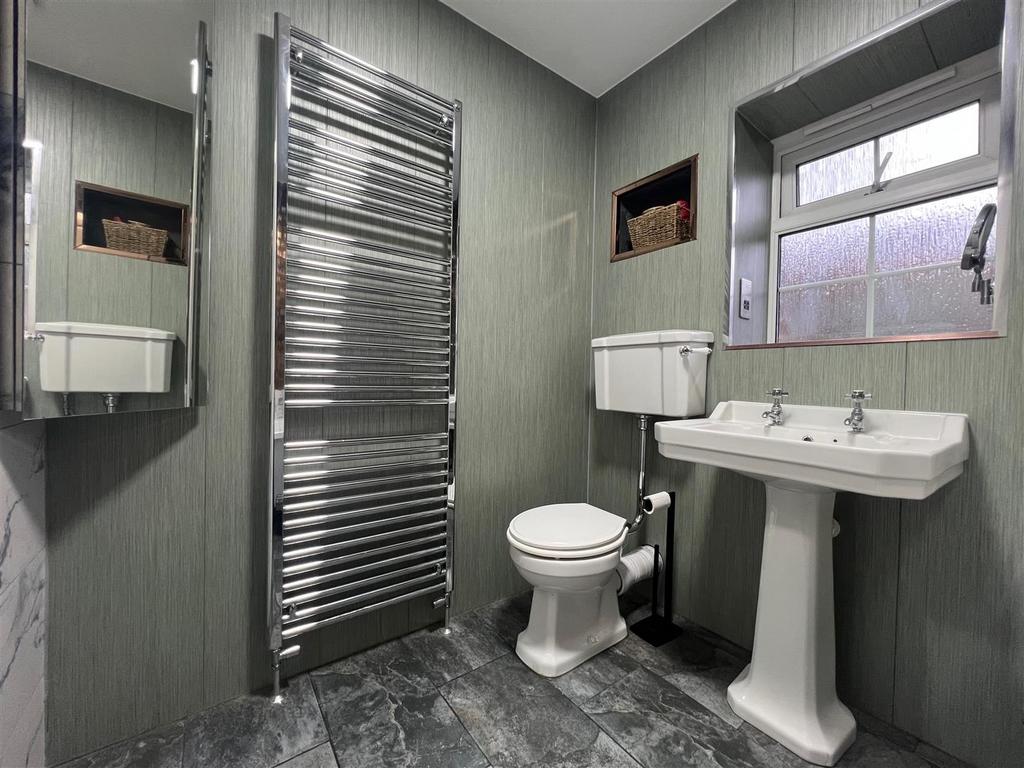 Family bathroom