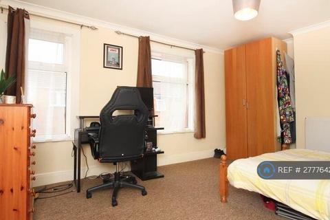 undefined, Winchester Street, Taunton, TA1