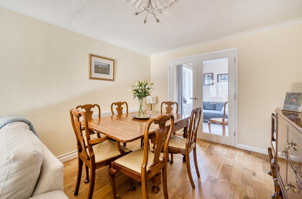 Sitting/Dining Room