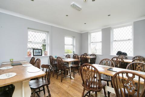 undefined, Llanddeiniolen, Caernarfon, Gwynedd, LL55