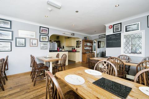 undefined, Llanddeiniolen, Caernarfon, Gwynedd, LL55