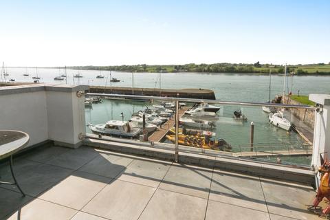 3 bedroom terraced house for sale, Hen Gei Llechi, Y Felinheli, Gwynedd, LL56