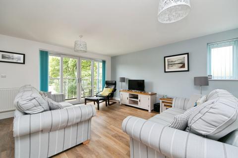 undefined, Y Felinheli, Gwynedd, LL56