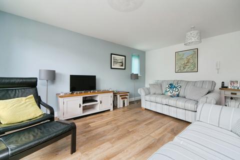 undefined, Y Felinheli, Gwynedd, LL56