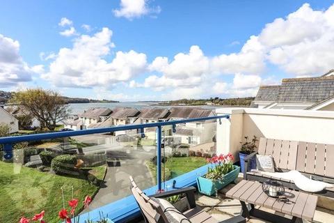 3 bedroom terraced house for sale, Ffordd Heulyn, Y Felinheli, Gwynedd, LL56