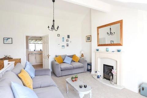 3 bedroom terraced house for sale, Ffordd Heulyn, Y Felinheli, Gwynedd, LL56