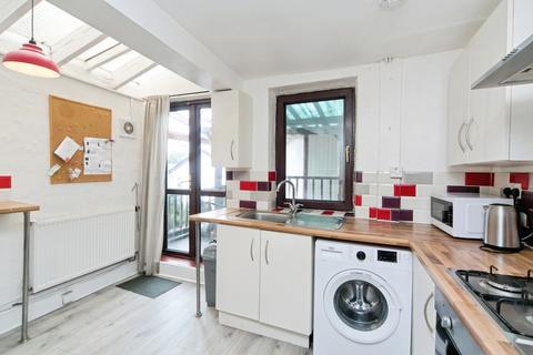 4 bedroom terraced house for sale, The Crescent, Bangor, Gwynedd, LL57