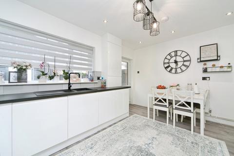 3 bedroom property for sale, Ffordd Cynan, Bangor, Gwynedd, LL57