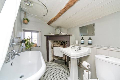 2 bedroom detached house for sale, Tregarth, Bangor, Gwynedd, LL57