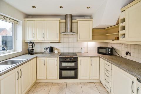 undefined, Cullen Close, Wirral, CH63
