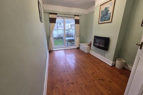undefined, Easton Road, Wirral, Merseyside, CH62