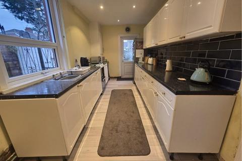 undefined, Easton Road, Wirral, Merseyside, CH62